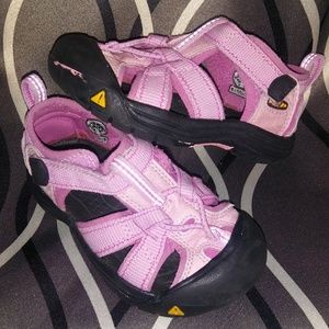 Girl's Toddler KEEN NEWPORT Sandals Size 7